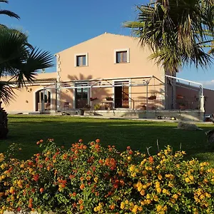 https://villa-modica.sicilyhotelsitaly.net