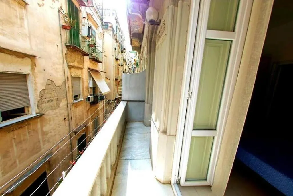 Appartamento Alkimia Napoli 0*,  Italia
